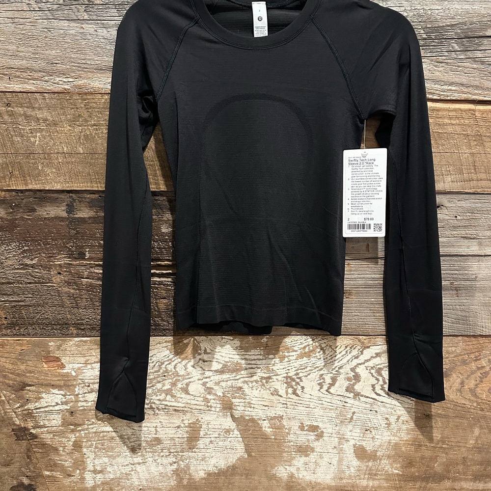 Lululemon Swiftly Race Length Black Long Sleeve Top tee Size 2 NWT